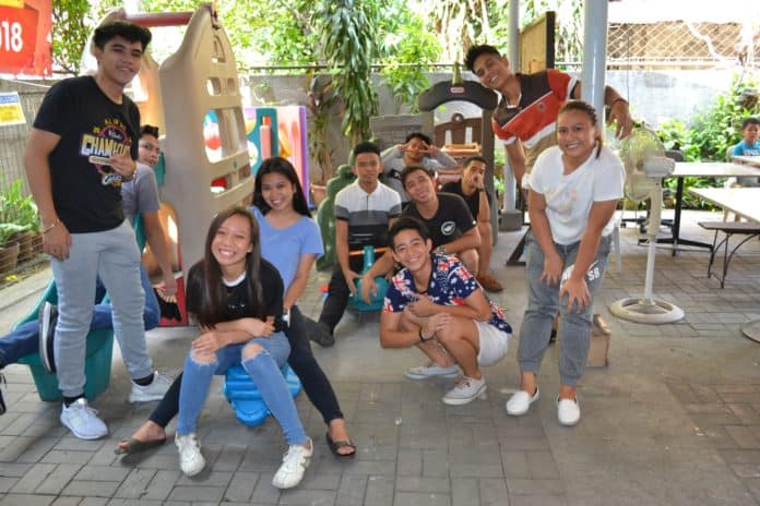 Bukas Palad Foundation School of life program